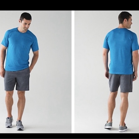 010. Lululemon Metal Vent Tech Short Sleeve Blue - Picture 1 of 16